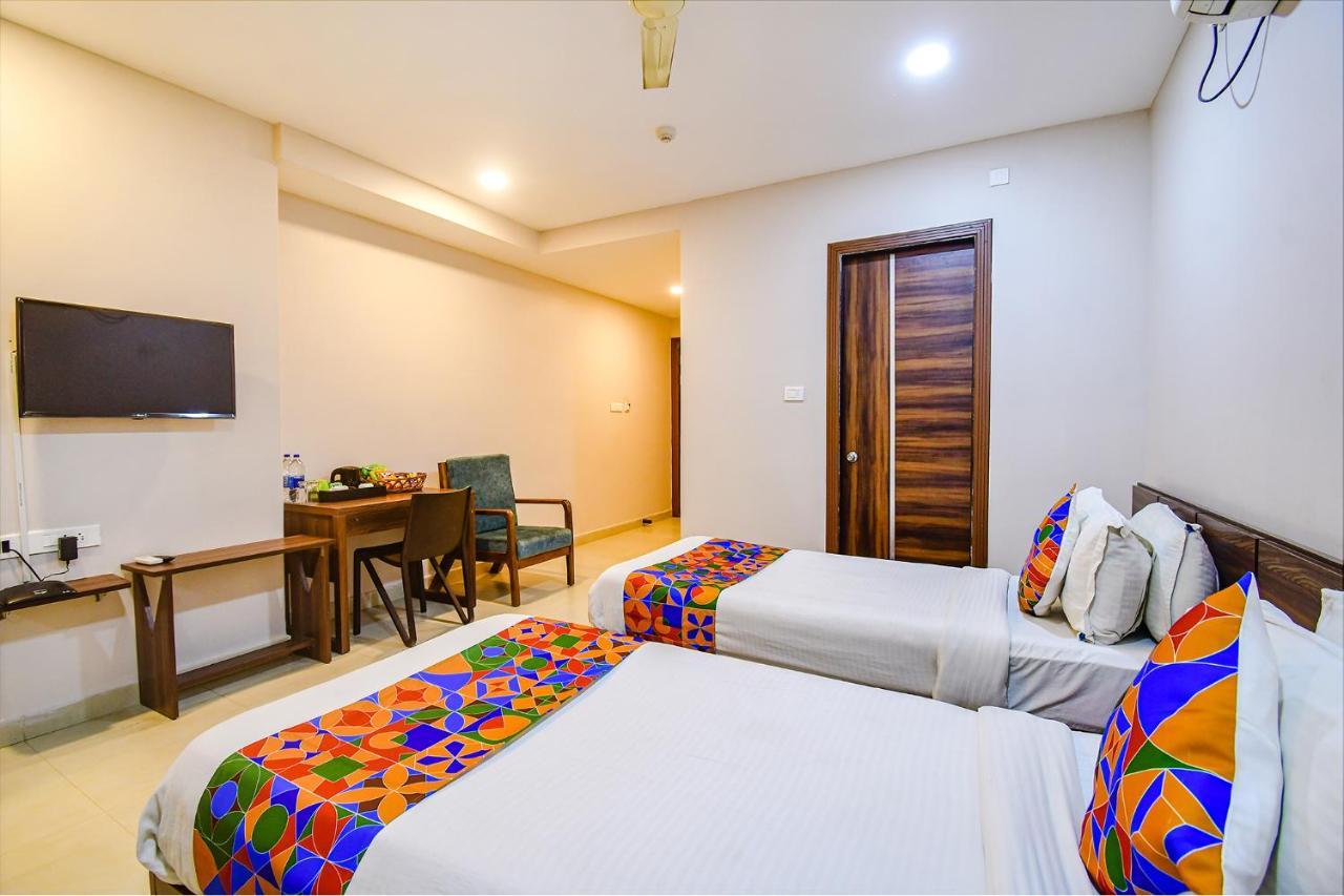 Fabhotel Royal Crystal Bhubaneswar Exterior foto